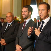 PORTO ALEGRE, RS, BRASIL, 05/02/2019 - Governador Eduardo Leite recebeu no Palácio Piratini os deputados e deputadas estaduais no início da noite desta terça-feira (05). Fotos: Felipe Dalla Valle e Gustavo Mansur/Palácio Piratini.