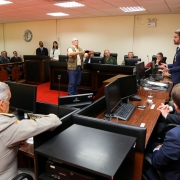 PORTO ALEGRE, RS, BRASIL, 06/02/2019 - O governador Eduardo Leite recebeu na tarde dessa quarta-feira(06) a medalha do Mérito Judiciário Militar durante sessão solene no Tribunal de Justiça Militar. Fotos: Felipe Dalla Valle / Palácio Piratini
