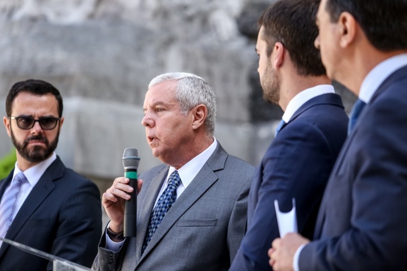 PORTO ALEGRE, RS, BRASIL, 14/02/2019 - Governador Eduardo Leite em coletiva de impresa para anúncio do novo presidente do Banrisul - Fotos Gustavo Mansur