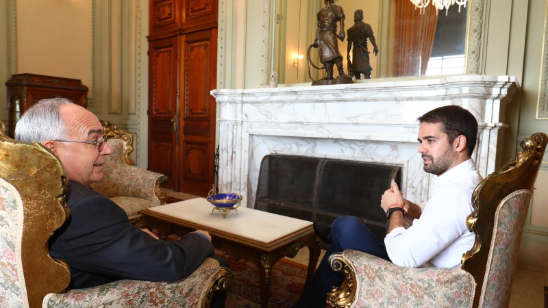 PORTO ALEGRE, RS, BRASIL, 18/02/2019 - Governador Eduardo Leite em reunião com Sr. Vicente Bogo, secretário do Codesul. Fotos: Itamar Aguiar / Palácio Piratini