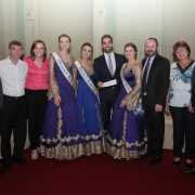 PORTO ALEGRE, RS, BRASIL, 25/03/2019 - O governador Eduardo Leite recebeu, na tarde desta quarta-feira (25), no Salão Negrinho do Pastoreio do Palácio Piratini, comitivas compostas por prefeitos, soberanas, empresários, entre outros representantes de dife