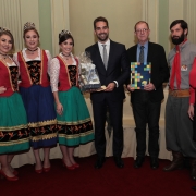 PORTO ALEGRE, RS, BRASIL, 25/03/2019 - O governador Eduardo Leite recebeu, na tarde desta quarta-feira (25), no Salão Negrinho do Pastoreio do Palácio Piratini, comitivas compostas por prefeitos, soberanas, empresários, entre outros representantes de dife