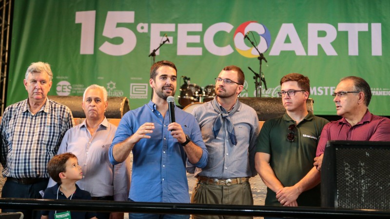Fecoarti abre1