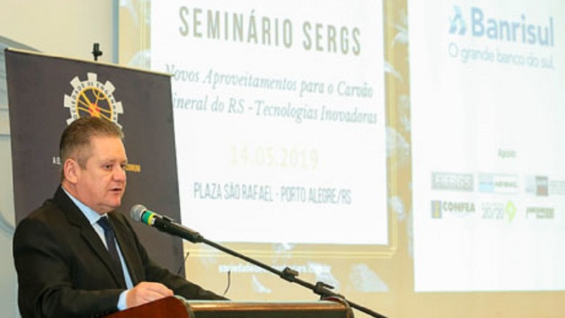 PORTO ALEGRE, RS, BRASIL, 14/05/2019 - Governador em exercÃcio Ranolfo Vieira Júnior participa da abertura do Seminário Sergs: Novos Aproveitamentos para o Carvão Mineral do Rio Grande do Sul – Tecnologias Inovadoras. Fotos Gustavo Mansur / Palácio