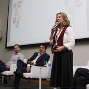Secretária Leany Lemos apresentou concurso durante o SmartGov