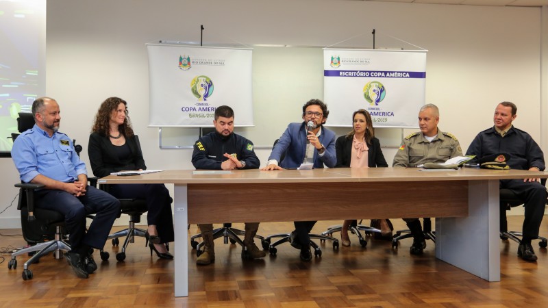 PORTO ALEGRE, RS, BRASIL, 07/06/2019 -Entrevista coletiva sobre ações de governos para a Copa América. Fotos: Felipe Dalla Valle / Palácio Piratini