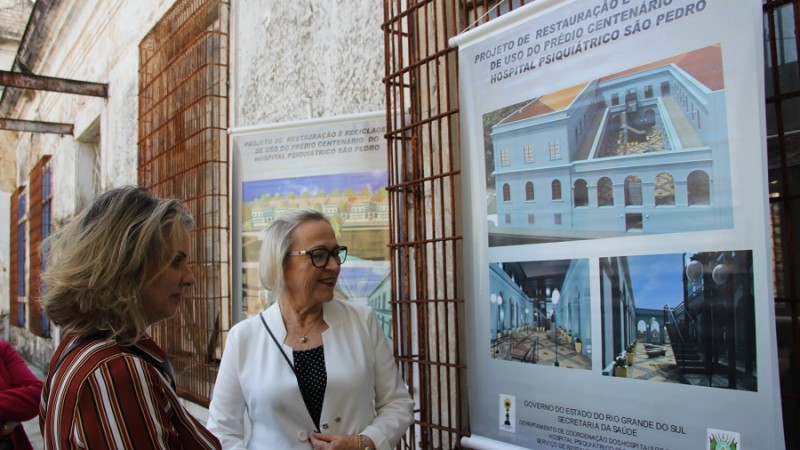 Arita e Leany no Hospital Psiqui&aacute;trico S&atilde;o Pedro