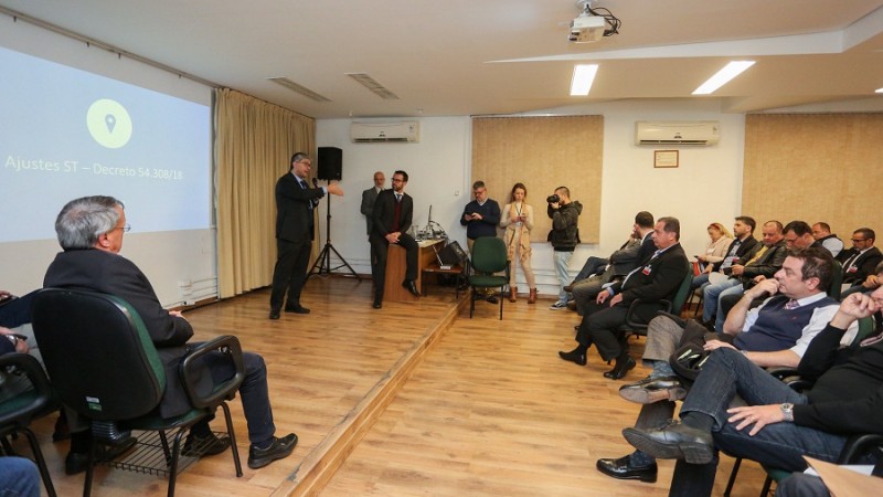 PORTO ALEGRE, RS, BRASIL, 26/06/2019 -Secretaria da Fazenda realiza nesta  reunião com entidades do setor produtivo gaúcho, deputados e Receita Estadual para tratar das novas regras de restituição e complementação de valores da Substituição Tributária (IC