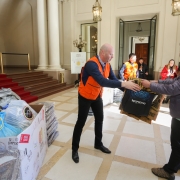 PORTO ALEGRE, RS, BRASIL, 06/07/2019 -O Palácio Piratini abriu as portas neste sábado (6/7), das 10h às 16h, para receber as doações à Campanha do Agasalho 2019. Foto: Felipe Dalla Valle/Palácio Piratini