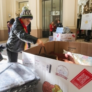 PORTO ALEGRE, RS, BRASIL, 06/07/2019 -O Palácio Piratini abriu as portas neste sábado (6/7), das 10h às 16h, para receber as doações à Campanha do Agasalho 2019. Foto: Felipe Dalla Valle/Palácio Piratini