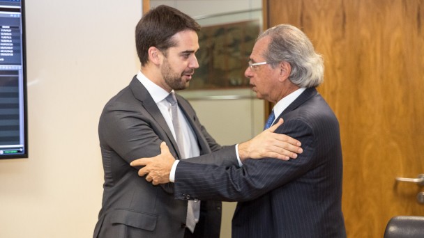 BRASÍLIA, DF, BRASIL, 10/07/2019 - Governador Eduardo Leite esteve em reunião com o ministro da Economia, Paulo Guedes. Fotos: Rodger Timm/ Palácio Piratini