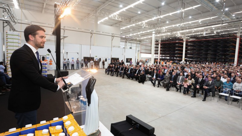 CASCA, RS, BRASIL, 12/07/2019 - Na presença do governador Eduardo Leite, a Cooperativa Santa Clara inaugurou, nesta sexta-feira (11/7), uma nova indústria de laticínios no município de Casca. A fábrica terá capacidade de industrialização de 600 mil litros