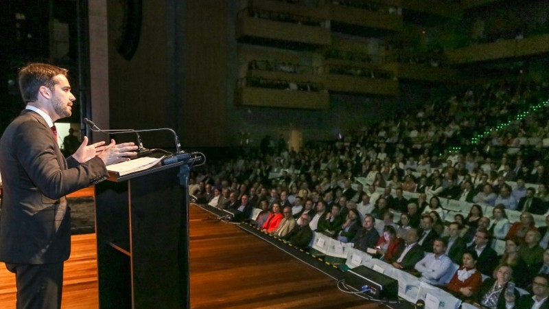 pORTO ALEGRE, RS, BRASIL, 01/087/2019 - E Palestra “O Brasil encontrando o seu futuro”, com ministro da Economia, Paulo Guedes. Fotos: Gustavo Mansur/ Palácio Piratini