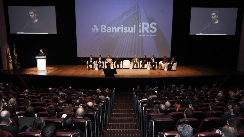 Reunia?o diretorias Banrisul 02