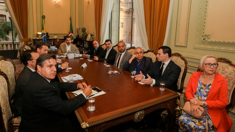 Reuni&atilde;o Poderes coronav&iacute;rus