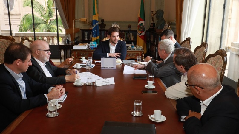 PORTO ALEFRE, RS, BRASIL, 17/3/2020. O governador Eduardo Leite recebeu, na tarde desta terça-feira (17/3),  Foto: Itamar Aguiar/Palácio Piratini.18/03/2020 -