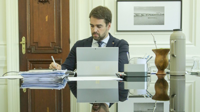 Leite videoconfer&ecirc;ncia 24