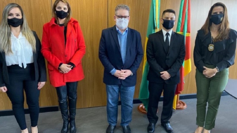 Formandos entregaram convite para Ranolfo