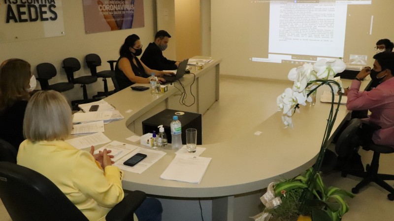reunião vacina 67 anos ou mais