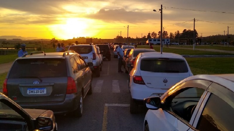 vacinação drive thru em restinga seca