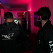 Parte dos alvos da for&ccedil;a-tarefa foi apontada em den&uacute;ncias encaminhadas ao Disp pelo Disque-Den&uacute;ncia 181 e pelo Den&uacute;ncia Digital 