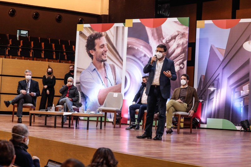 lançamento Iconicidades Gastal