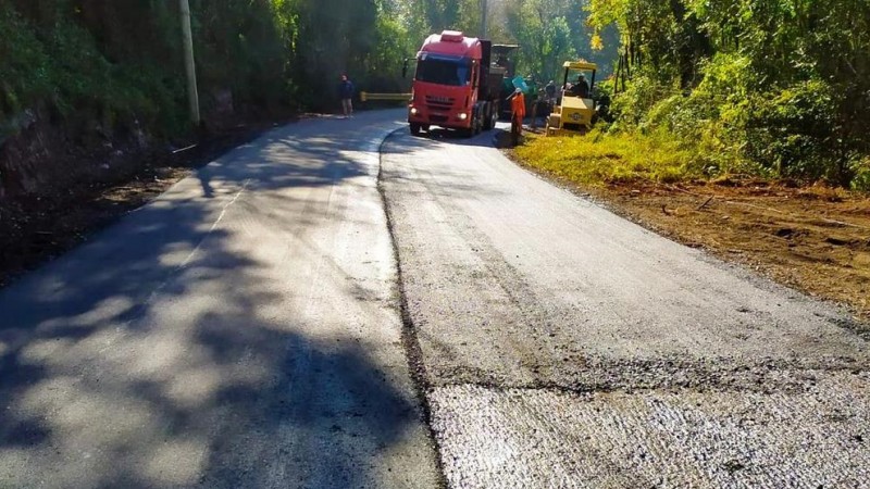VRS 855 m&aacute;quinas na pista