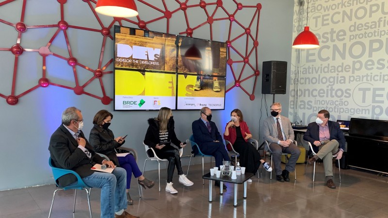 programa Dev the Devs