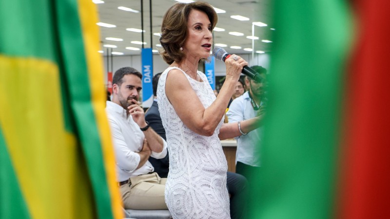 posse Raquel Teixeira seduc