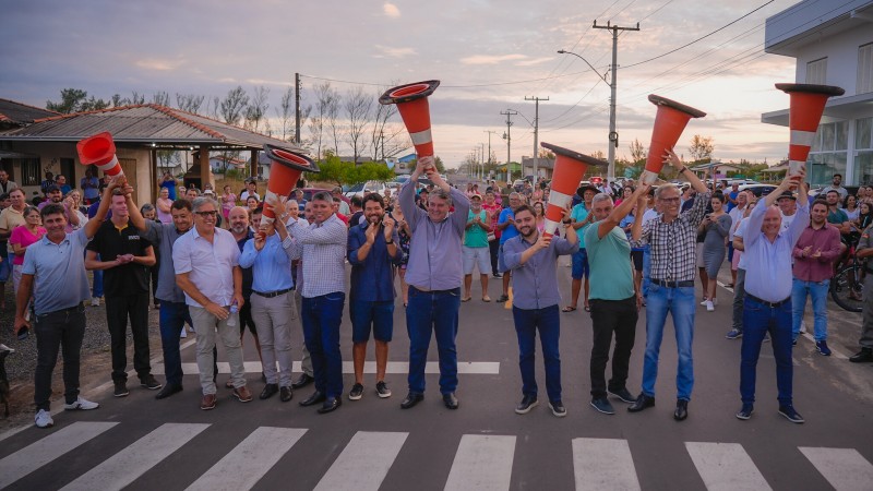 Vice governador inaugura obra em rodovia de Arroio do Sal Joel GVG