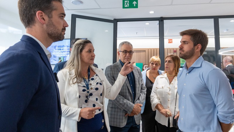 Leite e Thalis Casa dos Raros