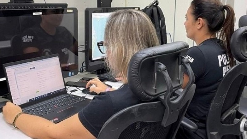 Uma base operacional faz o monitoramento eletrônico de todos que passam pela região