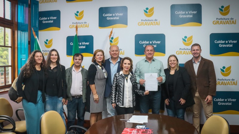 raquel teixeira assinatura com gravataí Programa Estadual de Apoio ao Transporte Escolar