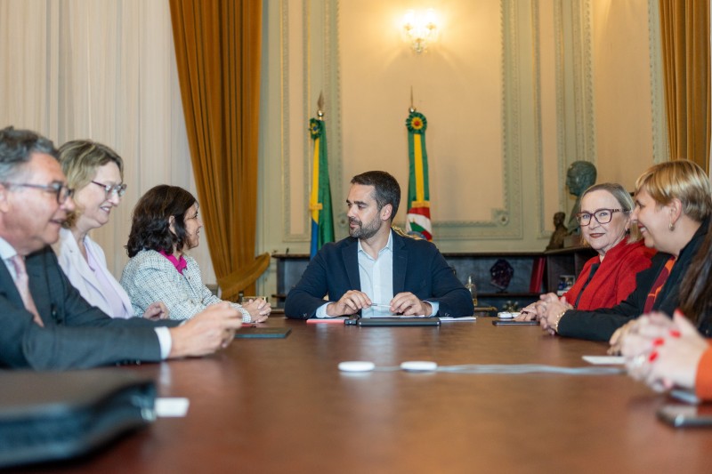 Reunião com ministra da Saúde, Nísia Trindade