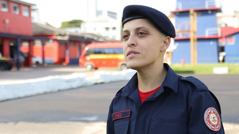 soldado bombeiro trans