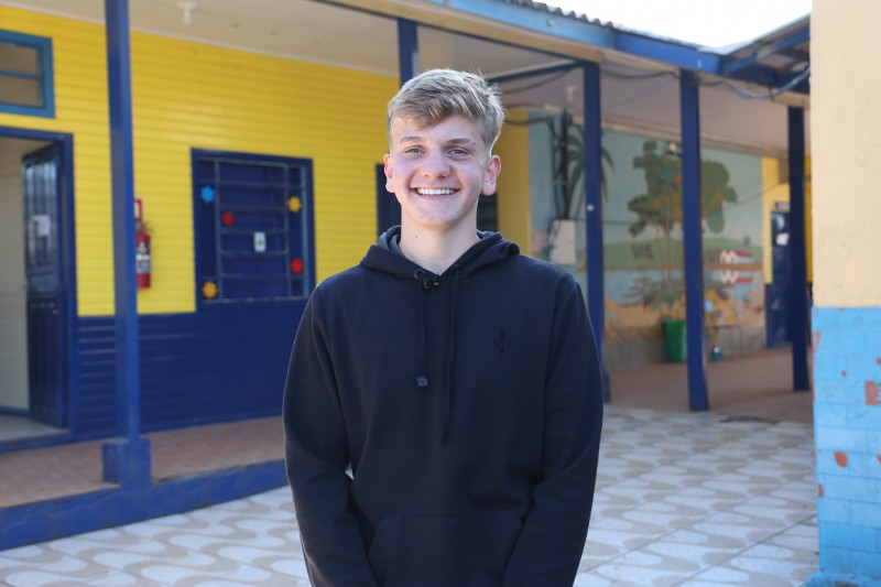 Henrique Deitos escola Caraá