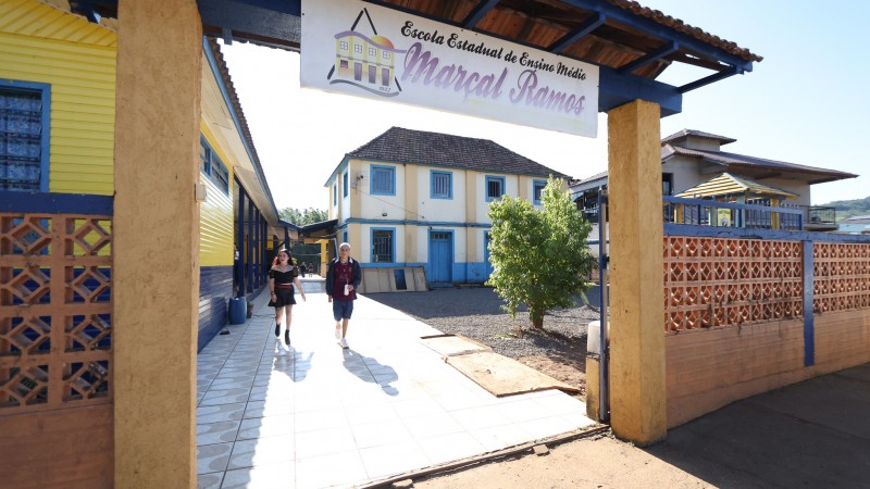 Escola Marçal Ramos Caraá