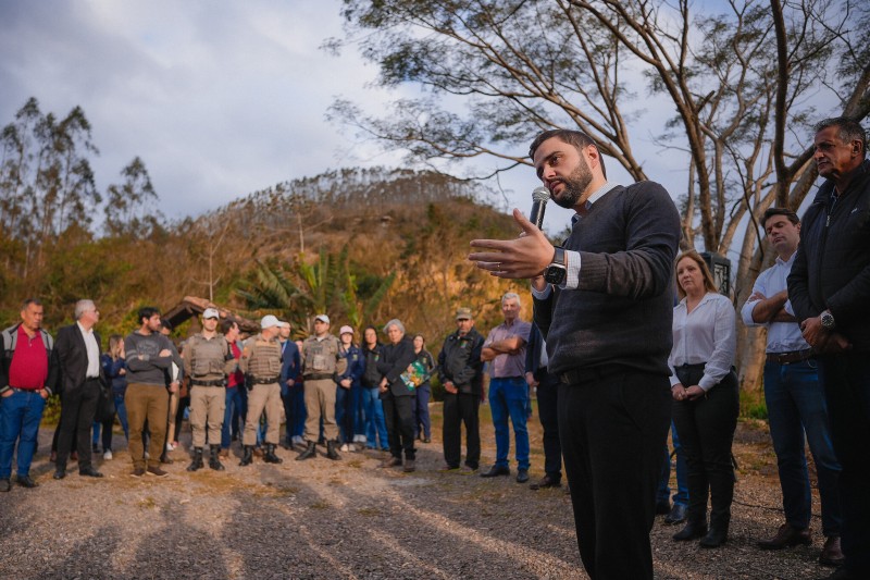 Gabriel Souza inauguração em Mampituba 2