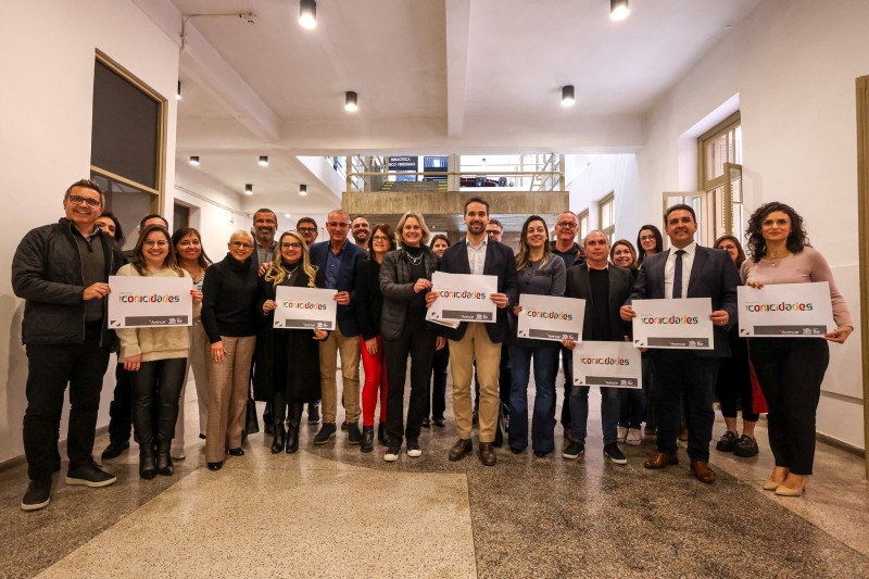 Iconicidades reunião de atualização