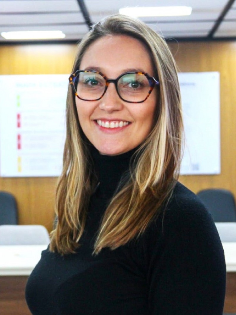 Carolina Mór Scarparo