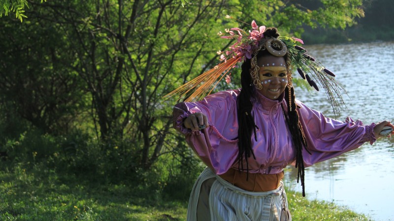 Kuumba conta Anansi e o Baú das Histórias   foto Bruna Lopes