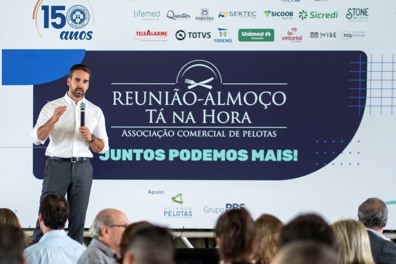 Leite palestra no Ta no ar em Pelotas dez23