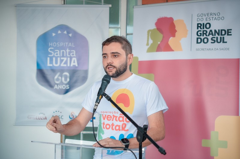 VG entrega do tomógrafo em Capão da Canoa