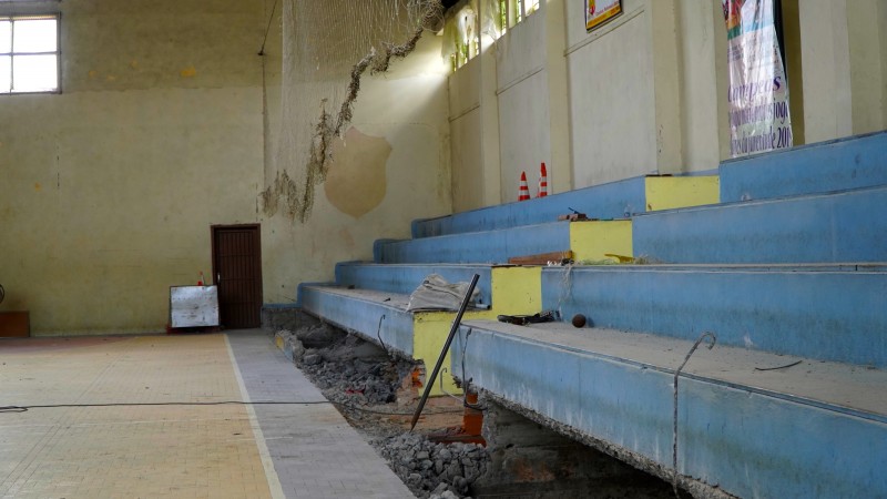 Obras no Instituto Cristóvão de Mendonza, em Caxias do Sul