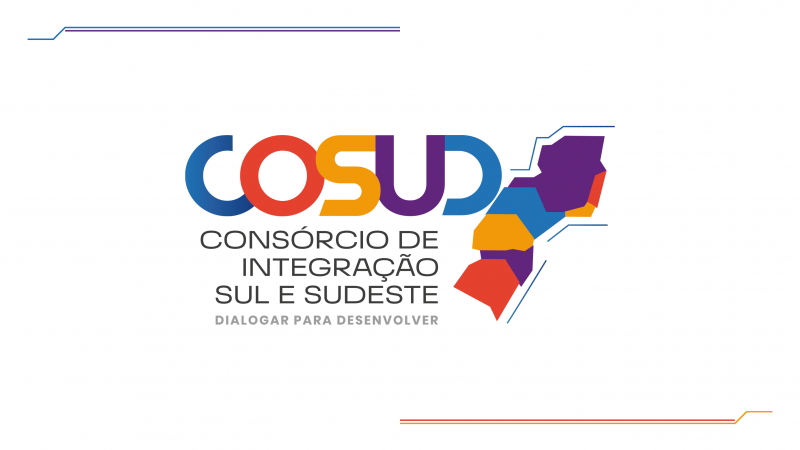 Card em fundo branco com a logomarca colorida do Consórcio de Integração Sul Sudeste ao centro. Além da sigla em diferentes cores, o significado dela aparece por extenso logo abaixo. Abaixo há os dizeres: Diálogos para desenvolver. Ao lado direito da sigla há um mapa nas mesmas cores da sigla que inclui os Estados do Sul e do Sudeste.