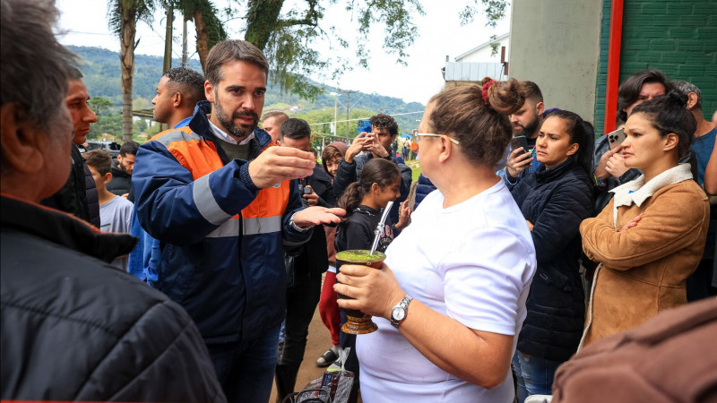 Governador visita cidades atingidas pela enchente no Vale do Taquari mai24