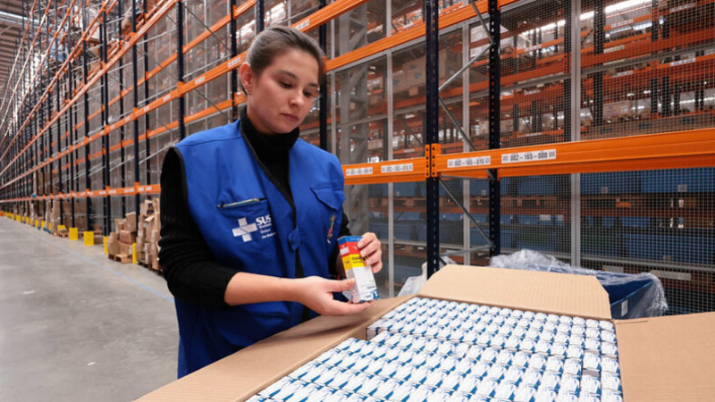 Centro de distribuição de medicamentos já recebeu mais de 54 milhões unidades doadas (3)