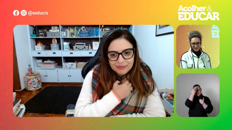 A foto mostra as profissionais da Educa&ccedil;&atilde;o em live