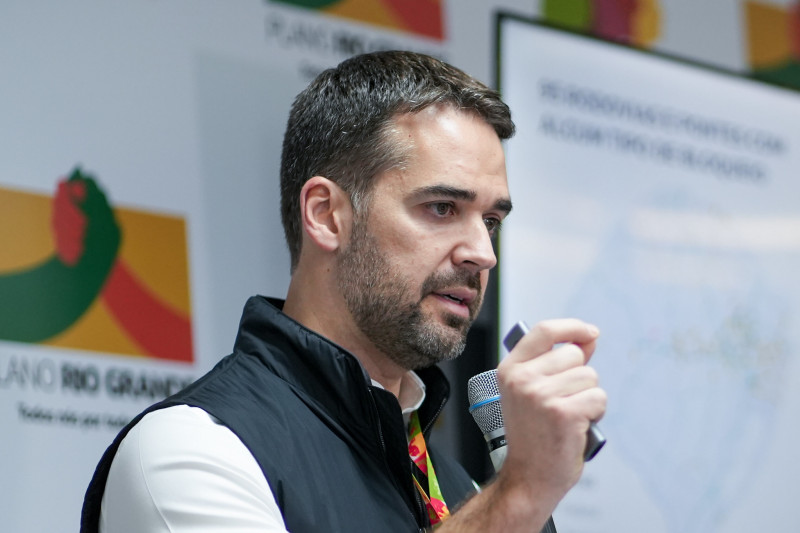 Eduardo Leite Governo lança plano para reconstrução de rodovias e pontes afetadas pela chuva