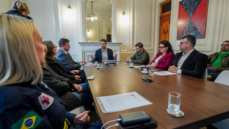 Reunião com entidades da causa animal